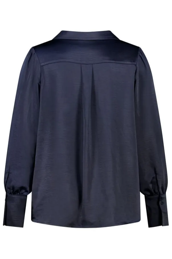 Blouse aspect satin