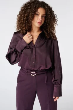 Blouse aspect satin