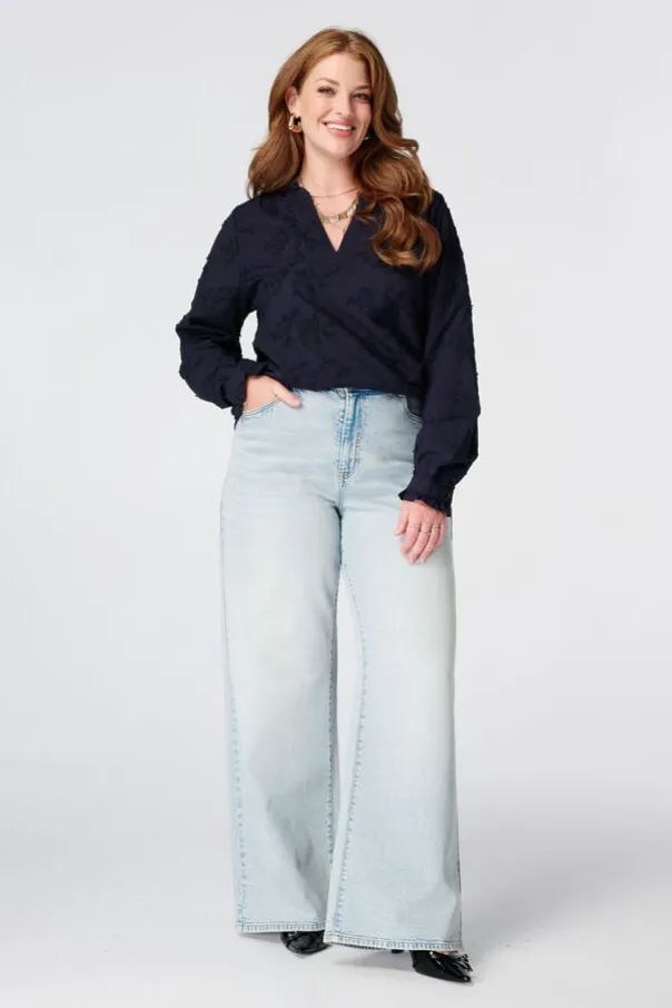 Blouse avec broderies
