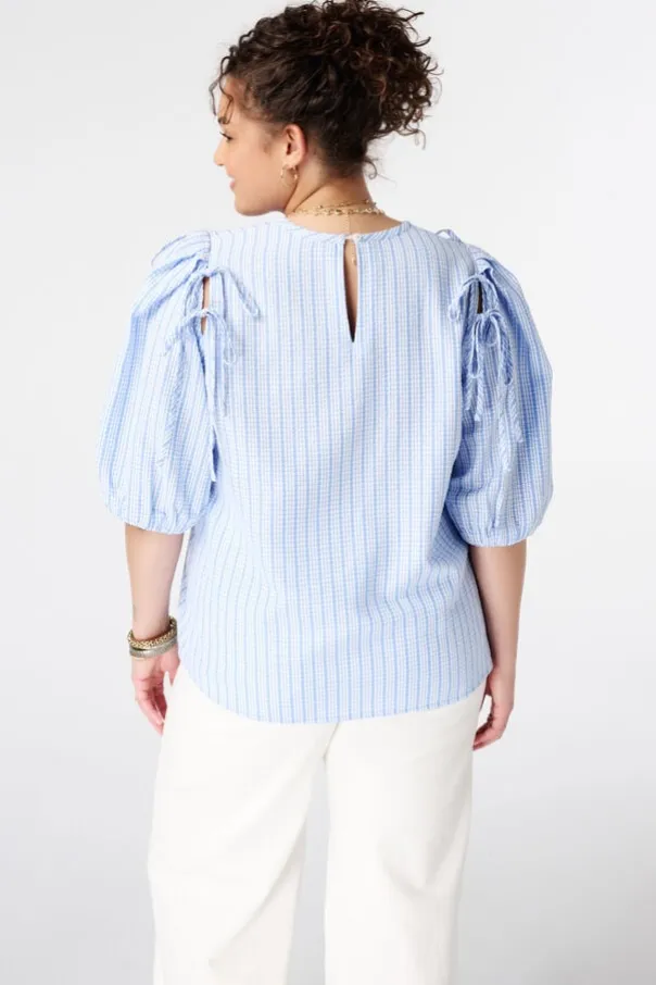 Blouse avec manches bouffantes
