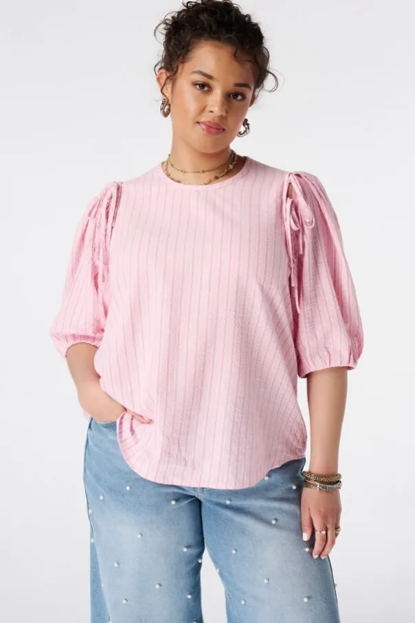 Blouse avec nœuds