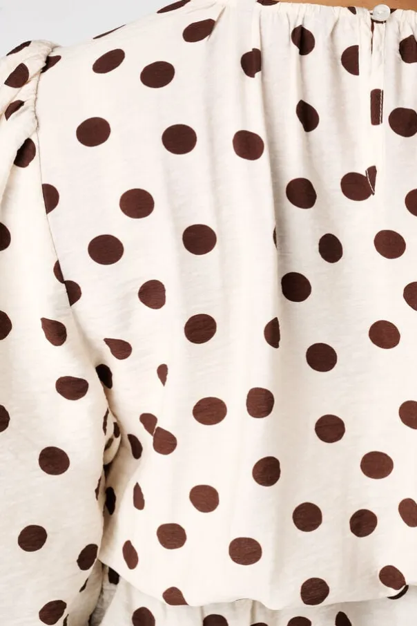 Blouse cintrée à pois