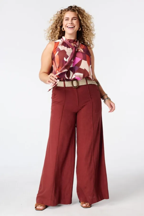 Blouse à col montant
