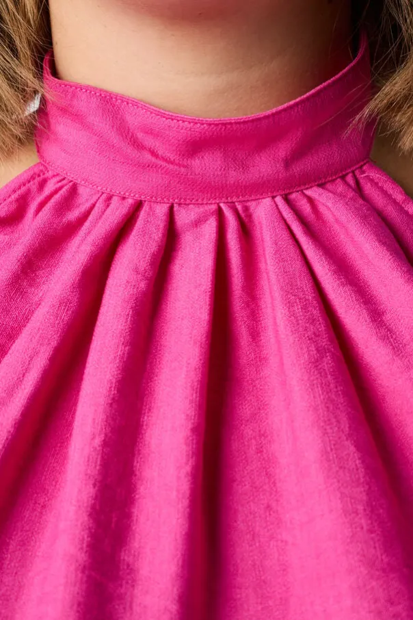 Blouse sans manches à col montant