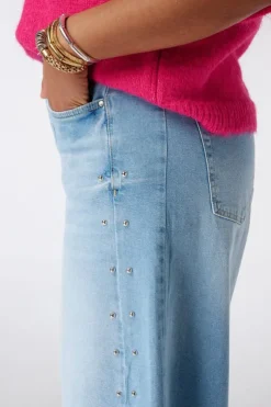 Jean barrel avec clous