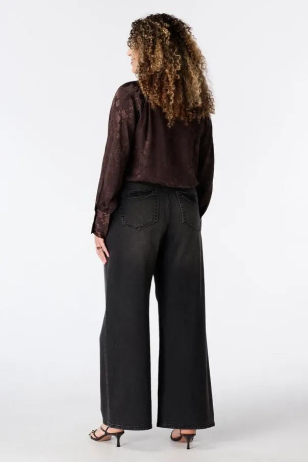 Jeans larges à taille haute