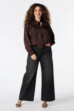 Jeans larges à taille haute