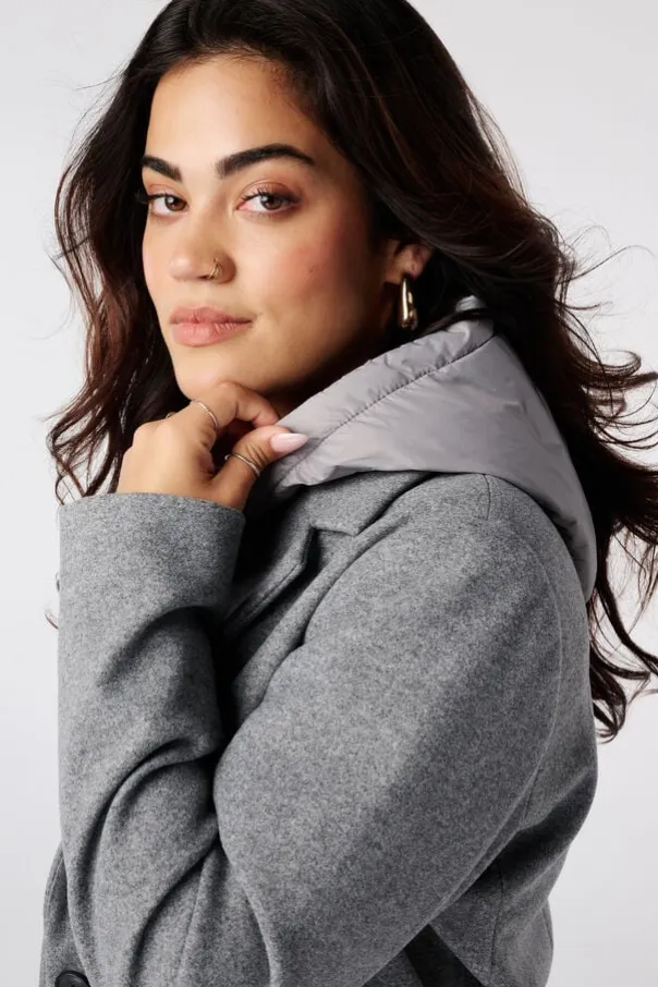 Manteau à capuche
