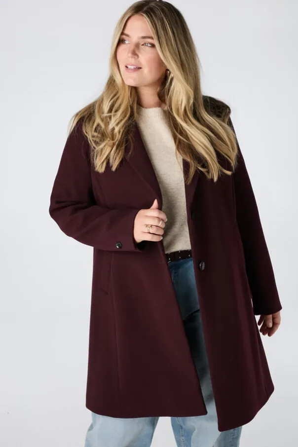Manteau court à boutons