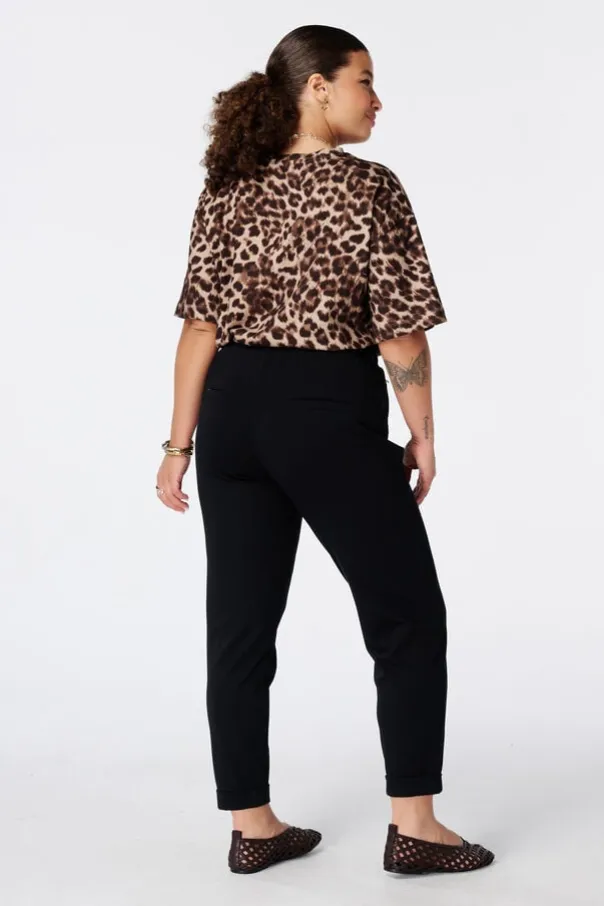 Pantalon fuselé à taille élastique