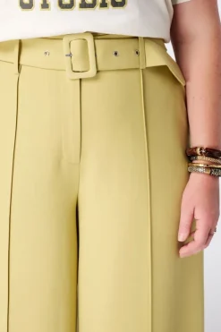 Pantalon large avec ceinture