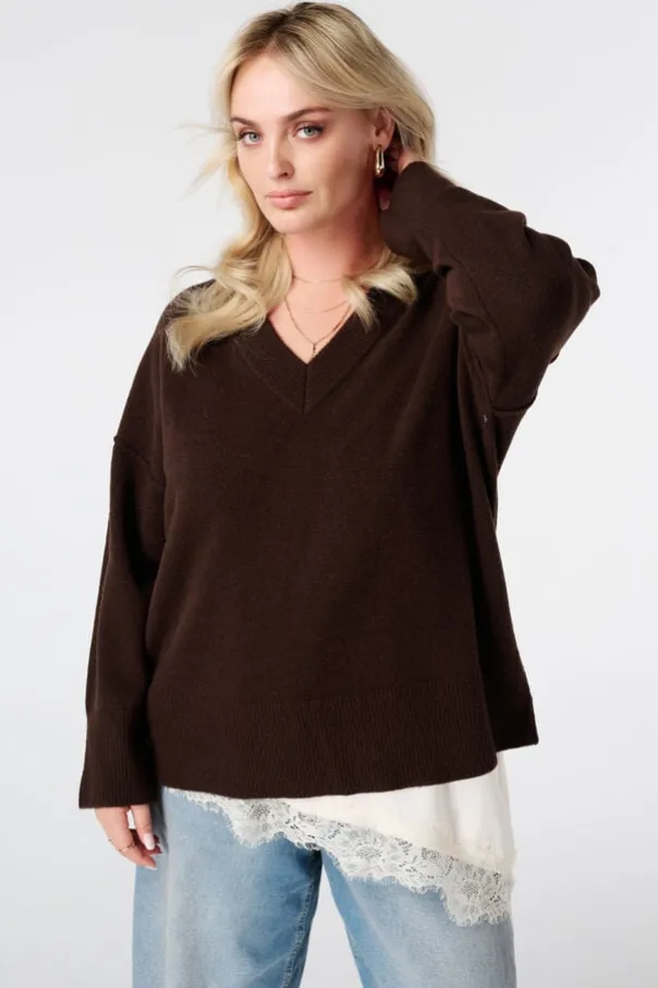 Pull à col en V