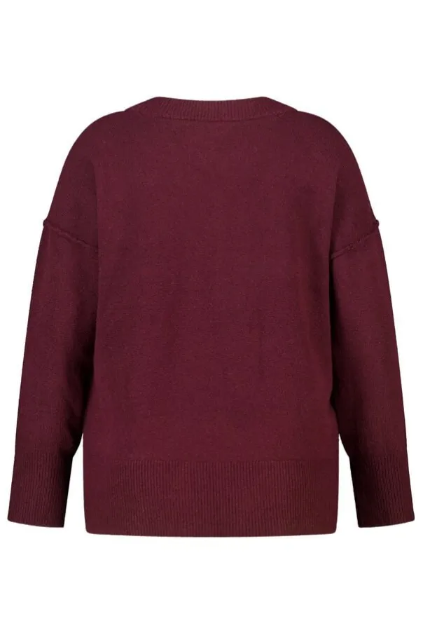 Pull à col en V