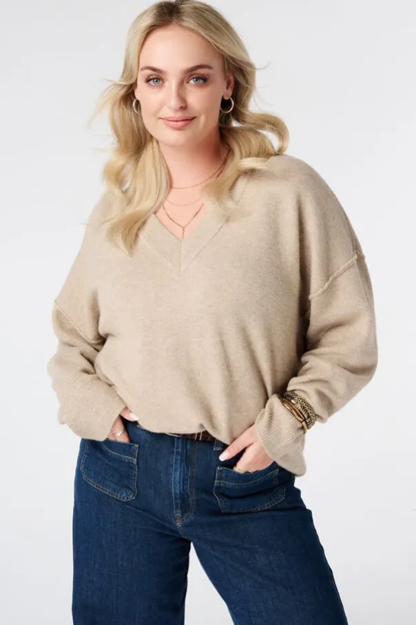 Pull à col en V