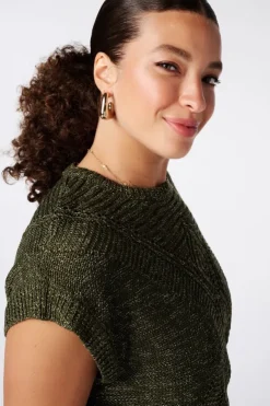 Pull en crochet à manches courtes