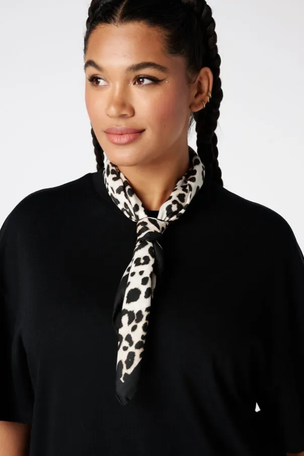 Robe avec dentelle