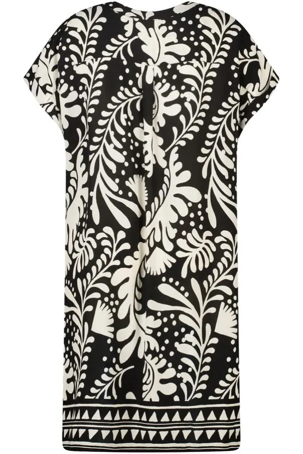 Robe à encolure en V
