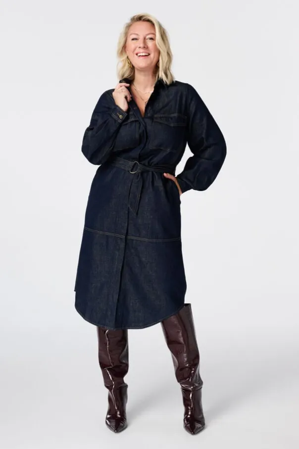 Robe en denim avec ceinture