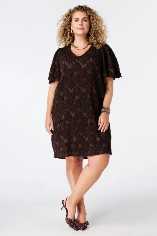 Robe à manches bouffantes