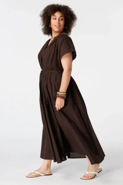 Robe maxi avec ceinture