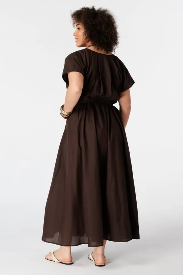 Robe maxi avec ceinture