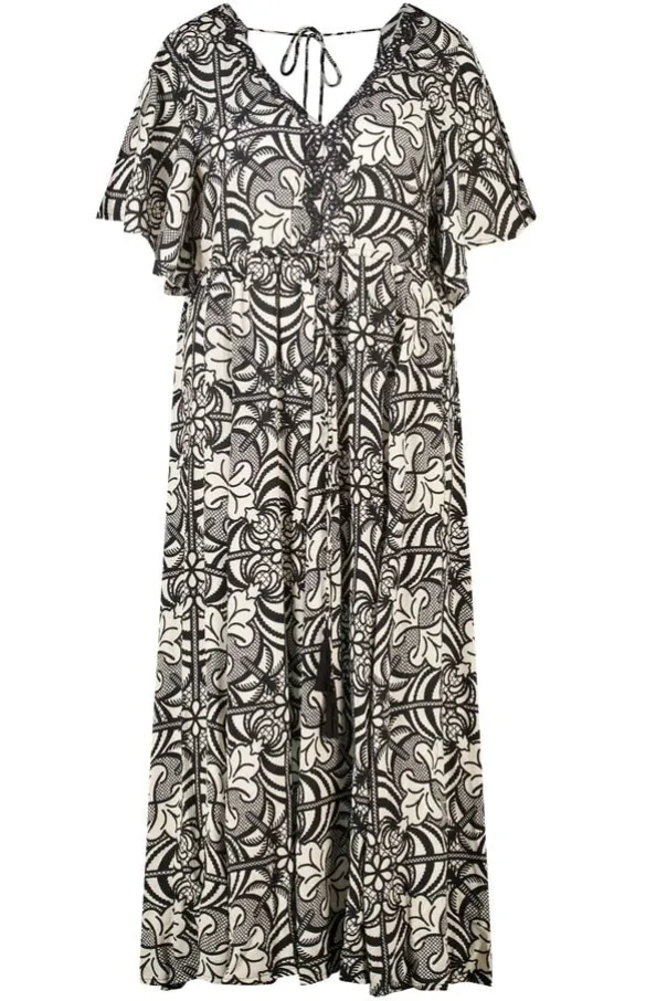 Robe maxi à manches papillon