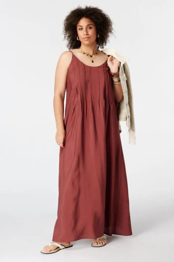 Robe maxi sans manches