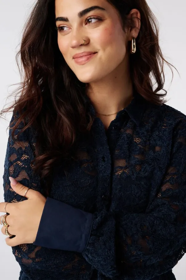 Top en dentelle