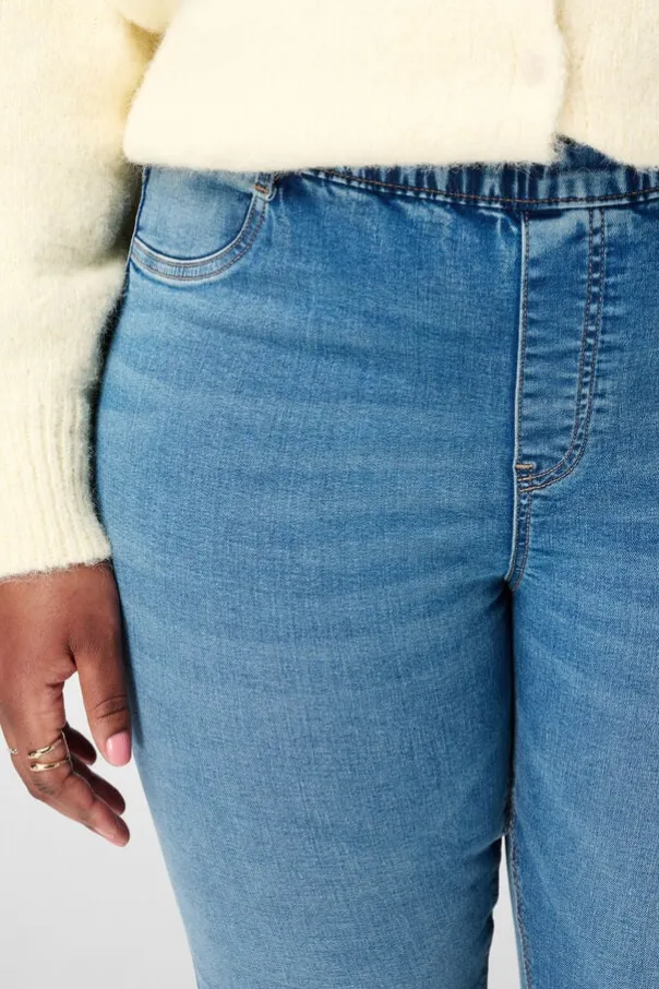 Tregging avec un look denim