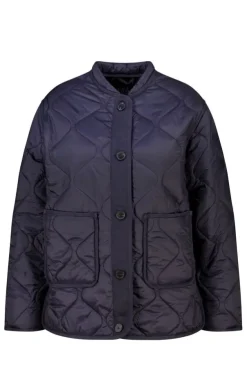 Veste légèrement matelassée
