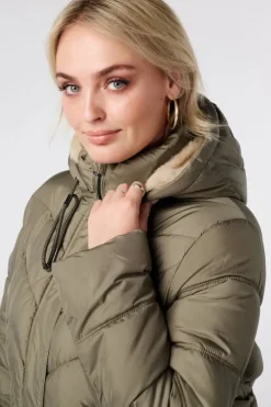 Veste matelassée avec capuche